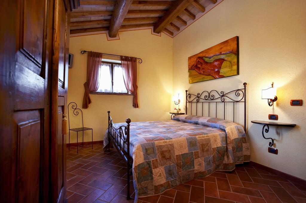 Casale Favilluta Guest House Petrignano Ngoại thất bức ảnh
